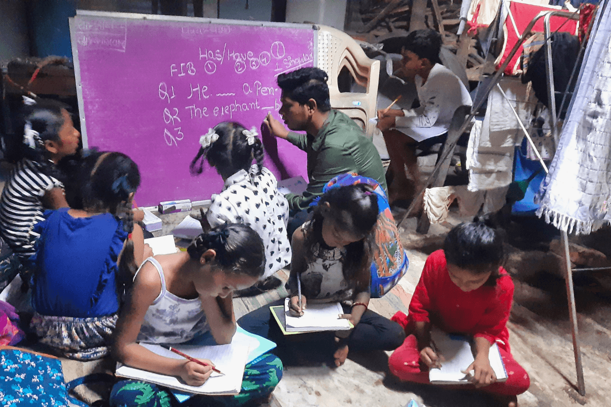 Children learning at Edignite