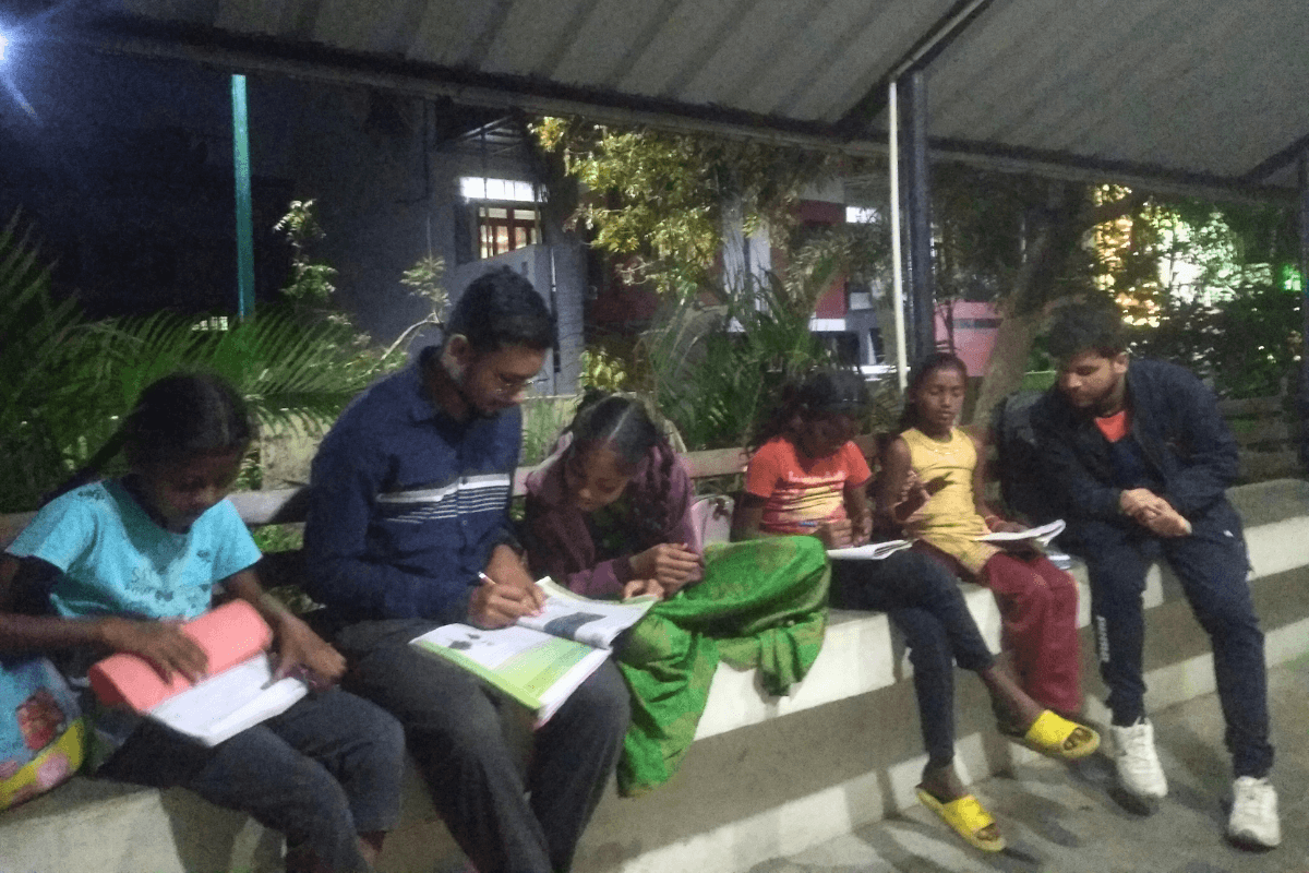 Teaching at Floral Garden Temple